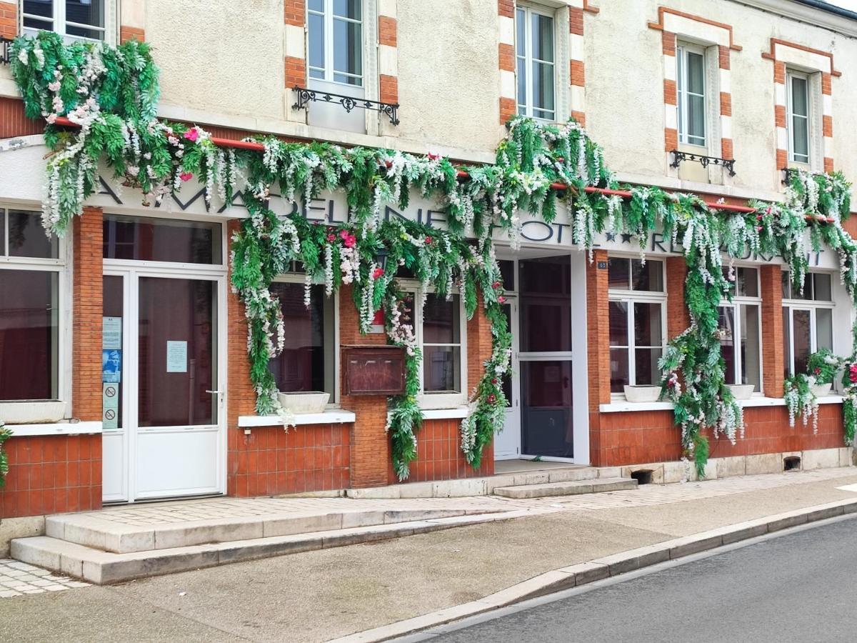 Hotel La Madeleine Saint-Benoît-sur-Loire Zewnętrze zdjęcie