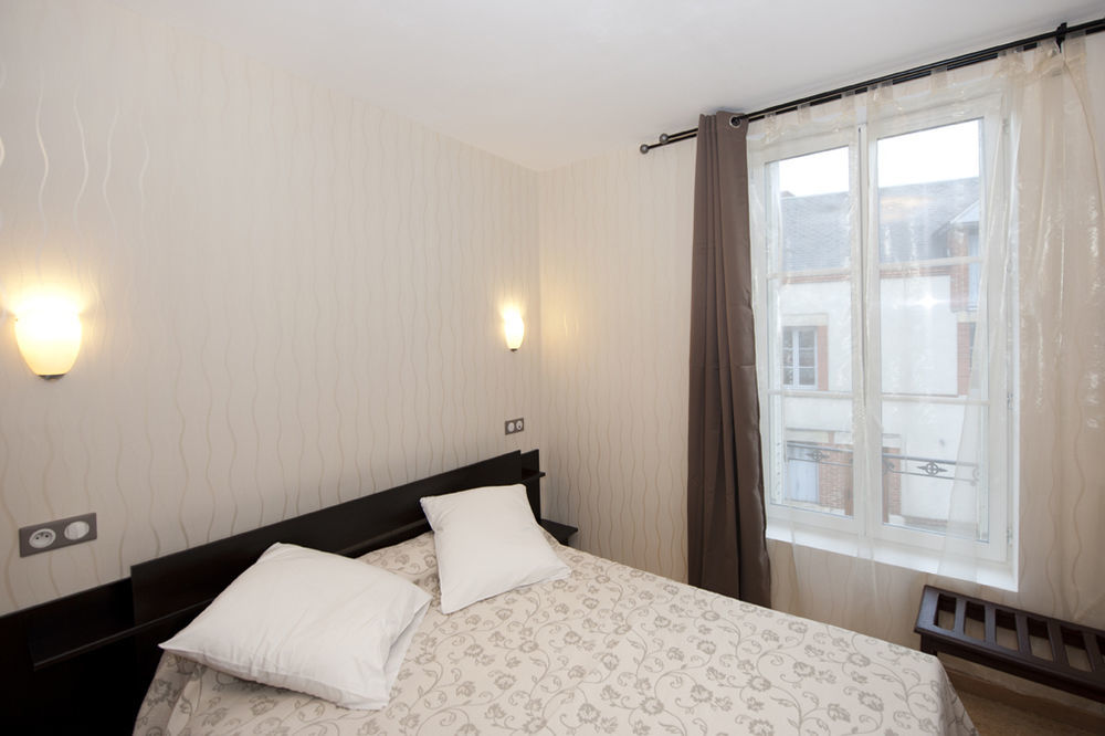 Hotel La Madeleine Saint-Benoît-sur-Loire Zewnętrze zdjęcie